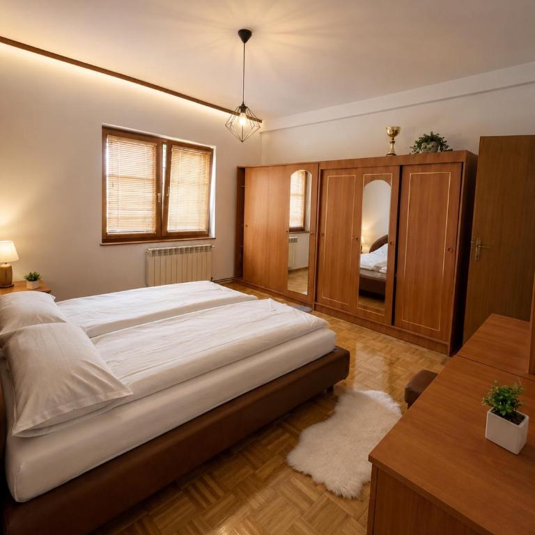 Apartmani Lejla - Dvokrevetna Soba sa Bračnim Krevetom/Zasebnim Krevetima i Terasom - 6