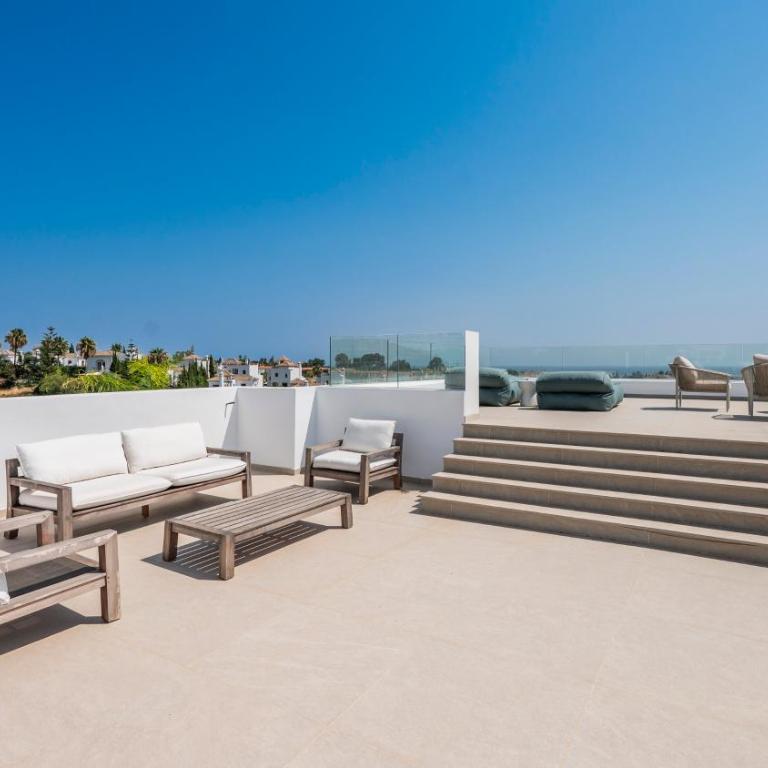 VACATION MARBELLA I Villa Status, Private Pool, 5min to the Beach, BBQ, Rooftop Terrace, 5 BDRS, Luxury Villa - Villa with Private Pool - 57