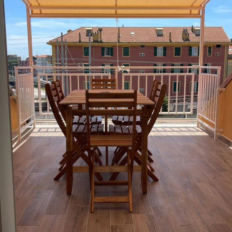 -Due Passi dal Mare- Attico in Centro con Terrazzo - Two-Bedroom Apartment with Terrace - 10