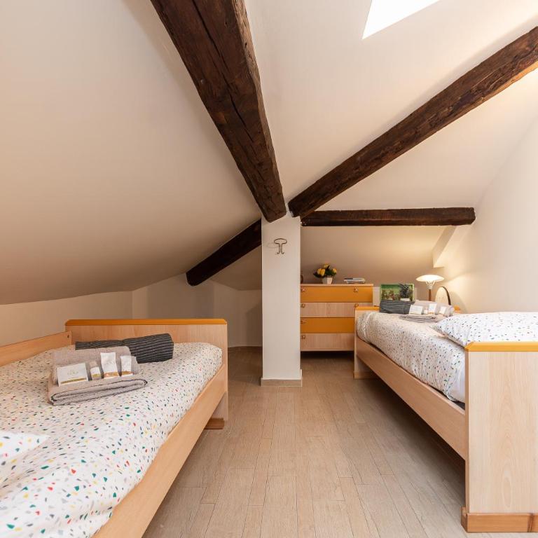 -Due Passi dal Mare- Attico in Centro con Terrazzo - Two-Bedroom Apartment with Terrace - 9