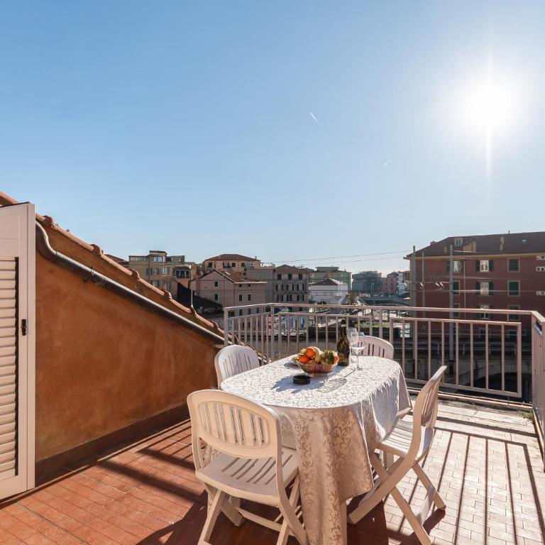 -Due Passi dal Mare- Attico in Centro con Terrazzo - Two-Bedroom Apartment with Terrace - 38