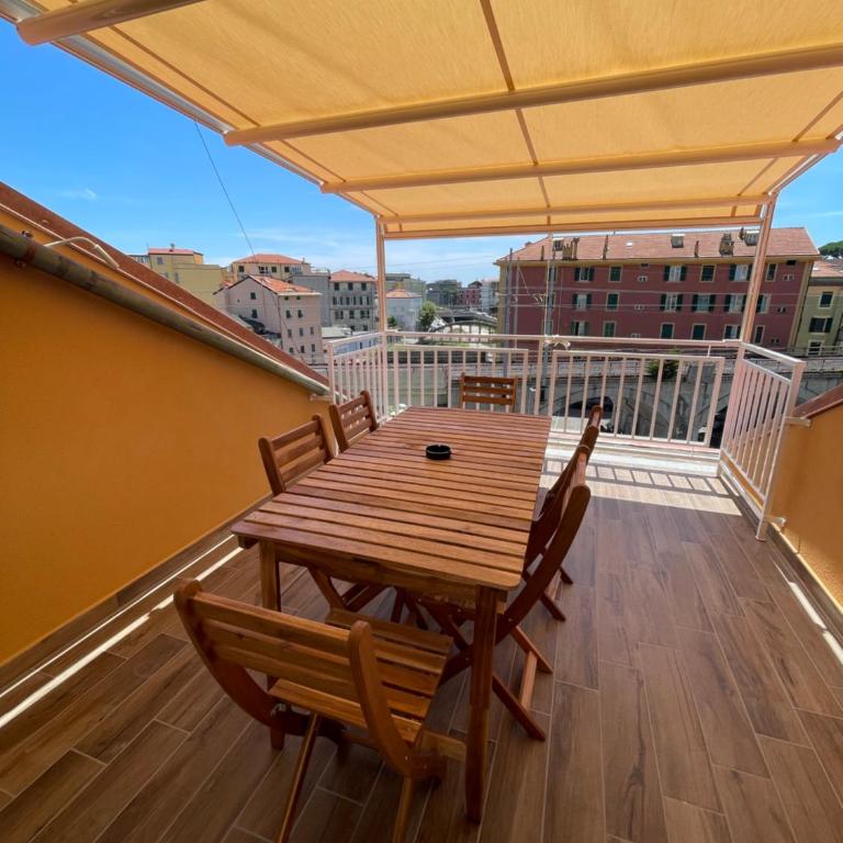 -Due Passi dal Mare- Attico in Centro con Terrazzo - Two-Bedroom Apartment with Terrace - 39