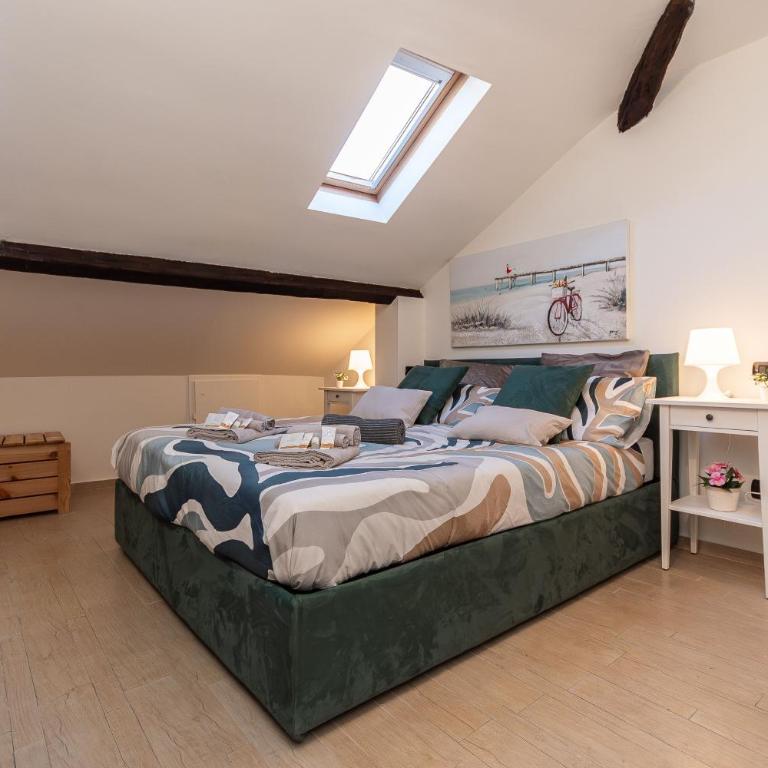 -Due Passi dal Mare- Attico in Centro con Terrazzo - Two-Bedroom Apartment with Terrace - 4