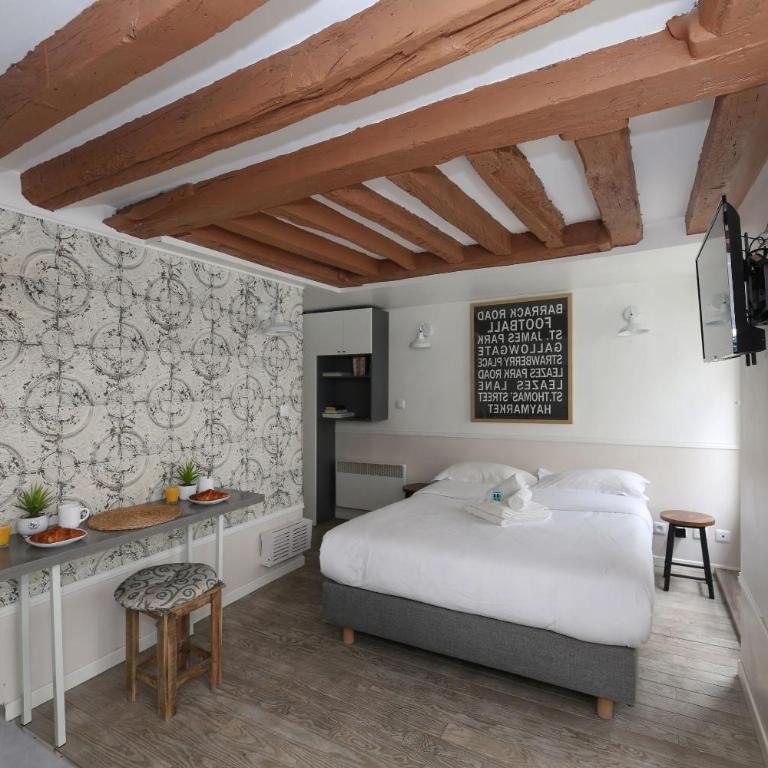 Studio parisien 20m2 en face du musee Grevin - 2P - Apartment - 1