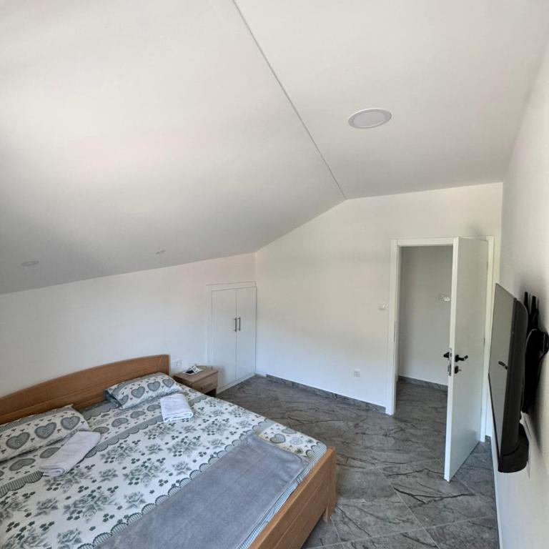 Lea - Chambre Familiale avec Balcon - 11