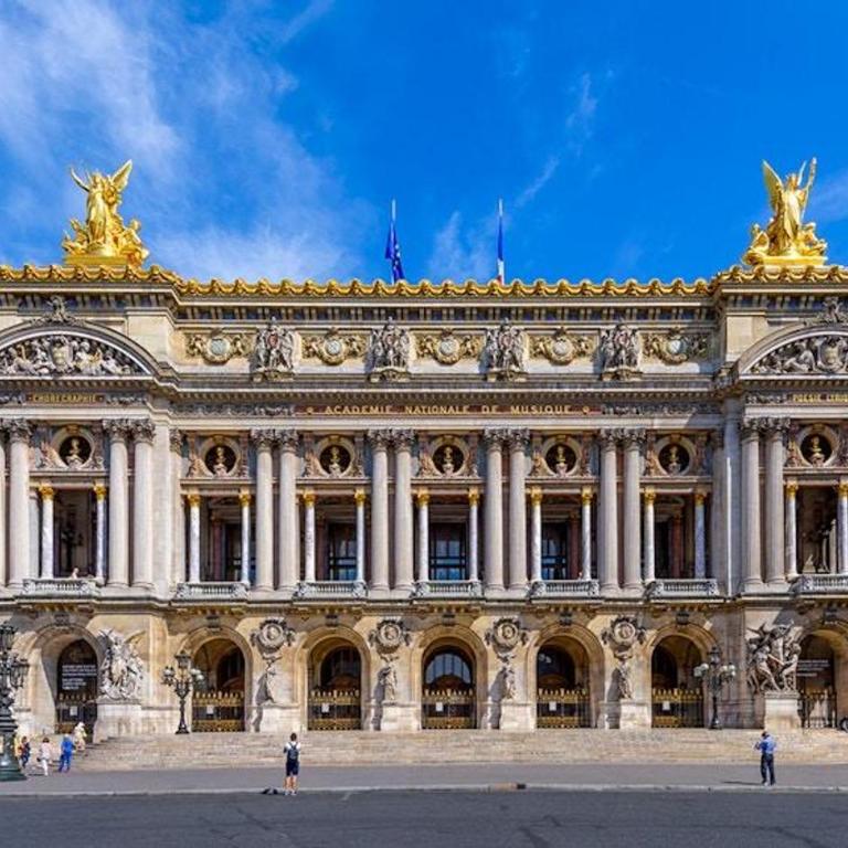 Studio parisien 20m2 en face du musee Grevin - 2P - Apartment - 20