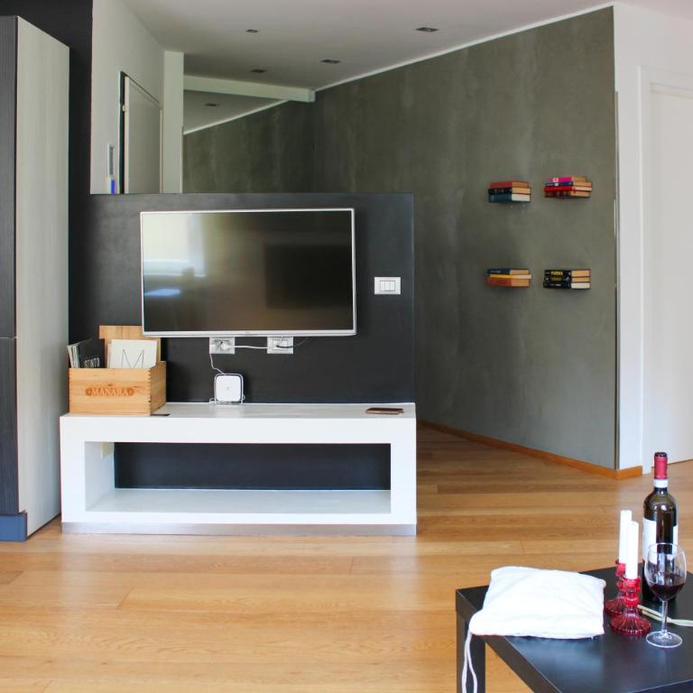 Zena house - Two-Bedroom Deluxe Apartment with Balcony - 11