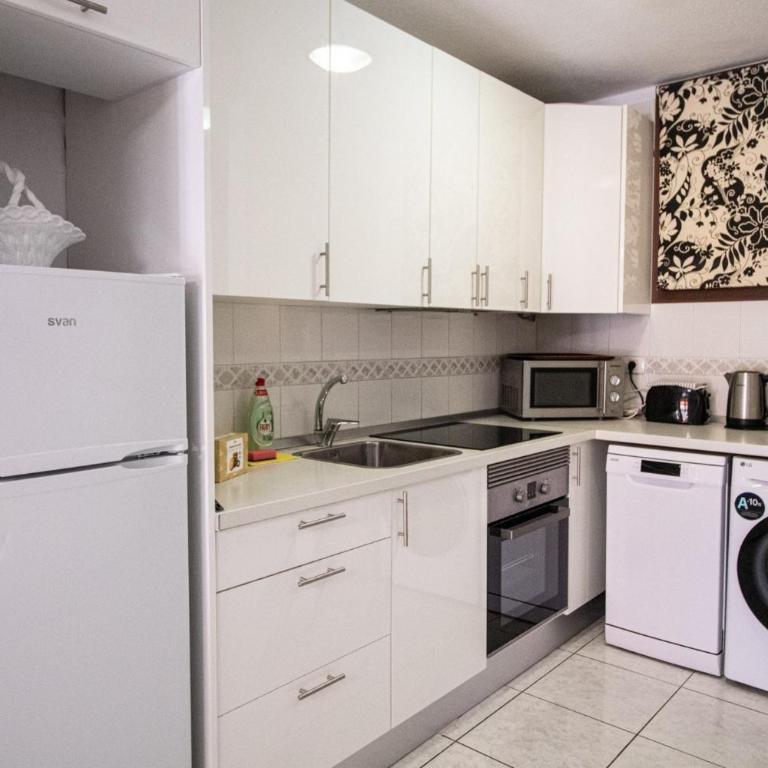 148 Parque Santiago 2 by Tenerife Rental & Sales - Apartamento de 2 dormitorios - 5