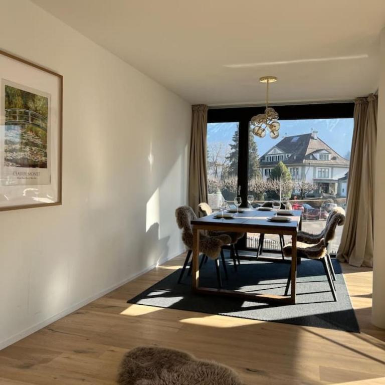Jungfrau View Luxury Apartment at Interlaken West Station with Terrace and AC - Apartment - 36