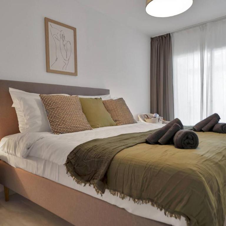Cozy Calahonda Apt w Sea Views, Pool and Sunsets - Single Room - 5