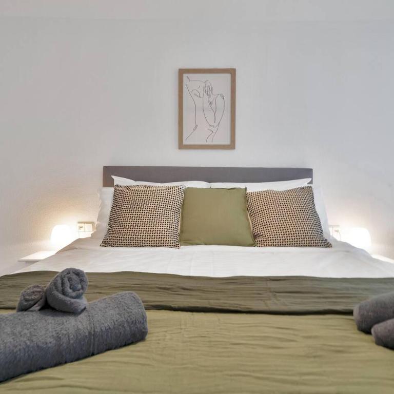 Cozy Calahonda Apt w Sea Views, Pool and Sunsets - Single Room - 29