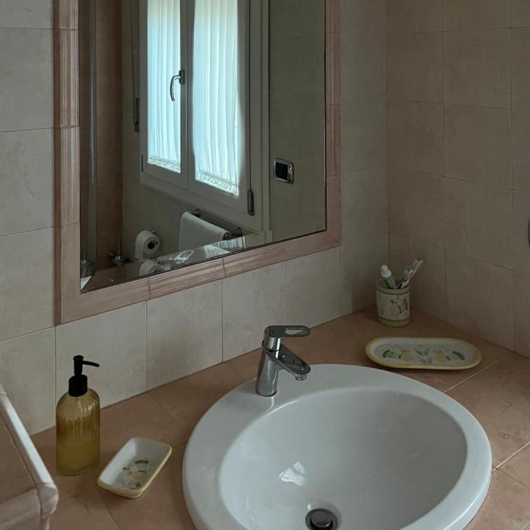 Attico Bellavista - Appartamento con 2 Camere da Letto - 2