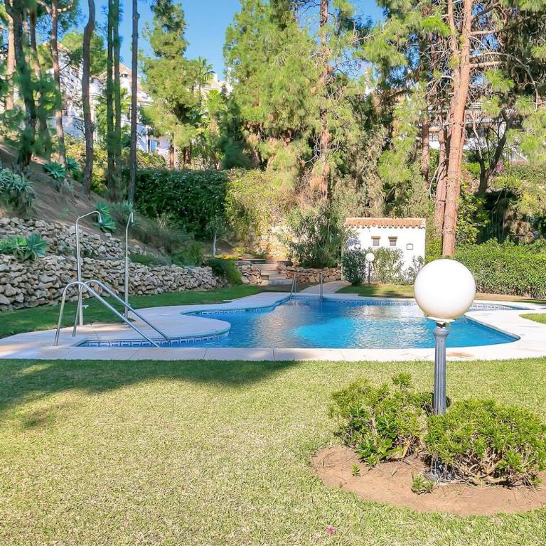 Modern Sea View Apt with Splash Pool in Calahonda - Chambre Simple - 14