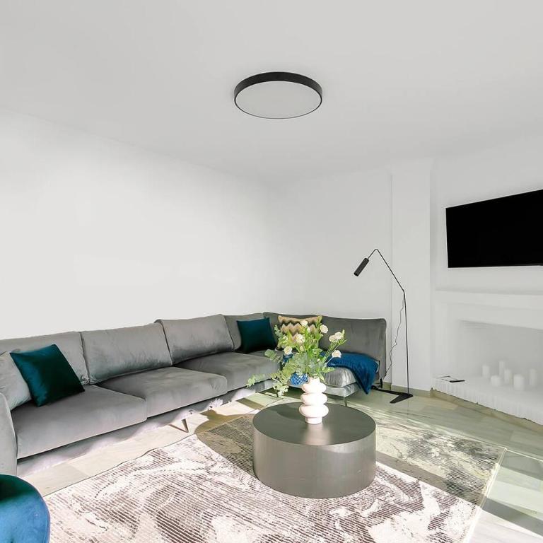 Modern Sea View Apt with Splash Pool in Calahonda - Chambre Simple - 13