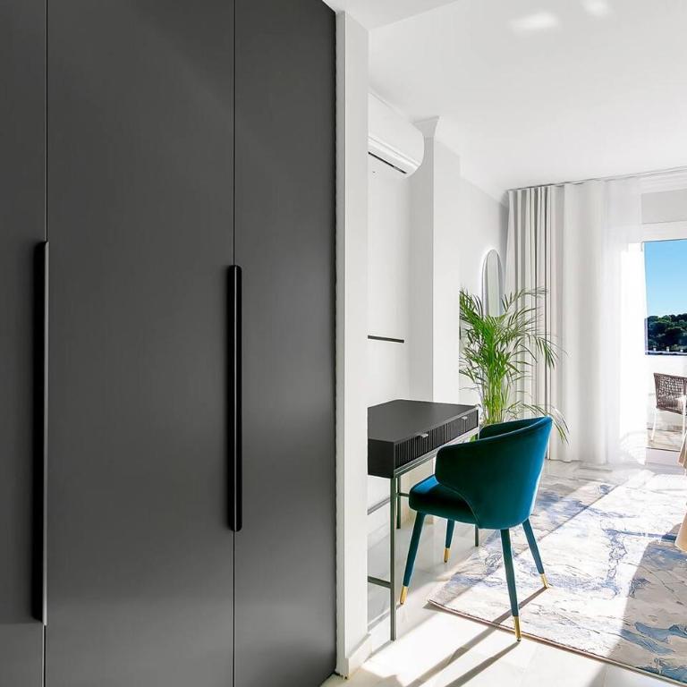 Modern Sea View Apt with Splash Pool in Calahonda - Chambre Simple - 30