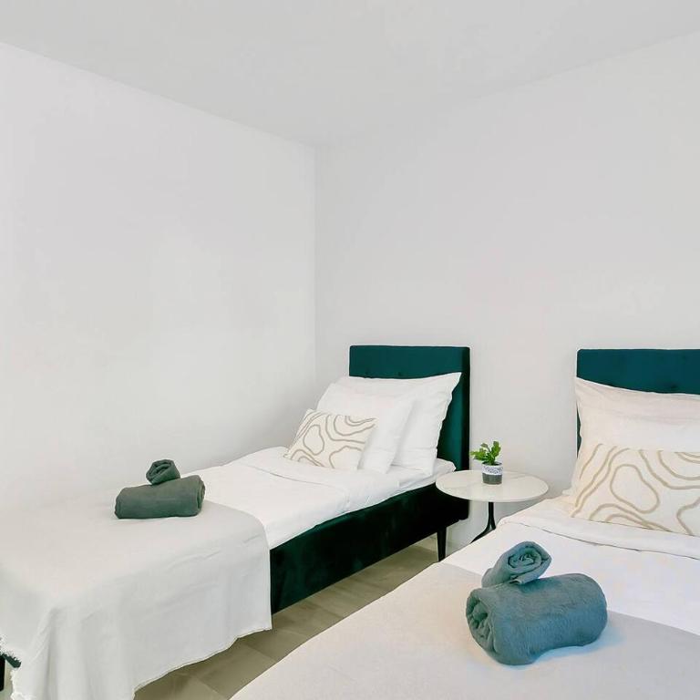 Modern Sea View Apt with Splash Pool in Calahonda - Chambre Simple - 28
