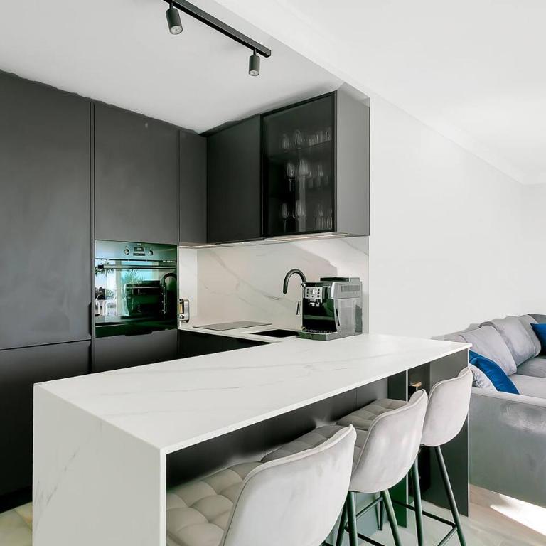 Modern Sea View Apt with Splash Pool in Calahonda - Chambre Simple - 18