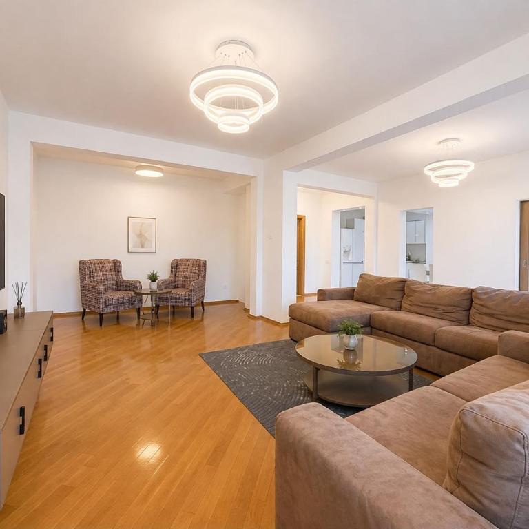 Mercur Luxury 3bdr - Budva - Three-Bedroom Apartment - 1