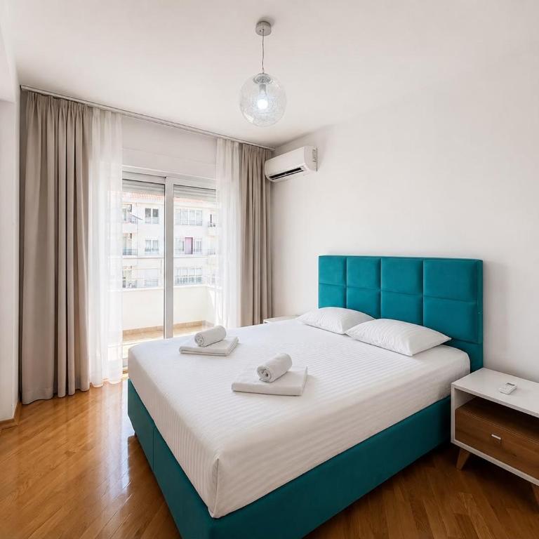 Mercur Luxury 3bdr - Budva - Three-Bedroom Apartment - 17