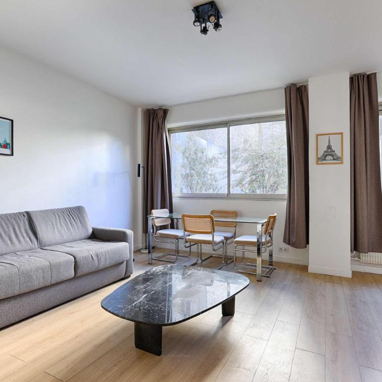 Appartement de charme proche de la Tour Eiffel 1BR - Appartement - 2