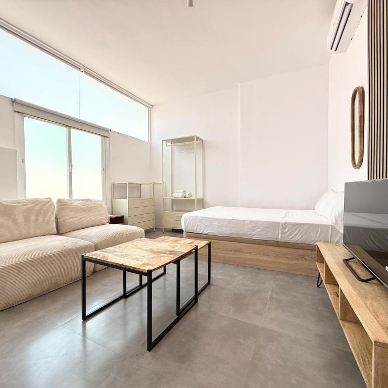 Nova Suites - Los Boliches & Beach - Studio - 3