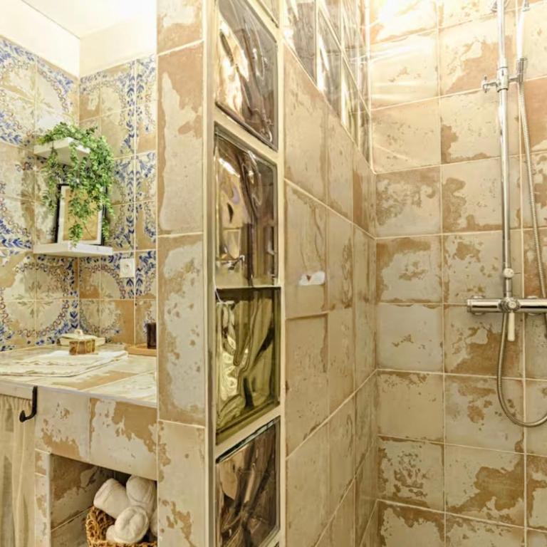 Chez Grand-Mère Elegant Vintage Apartment with Free Parking - Appartamento con 1 Camera da Letto - 3