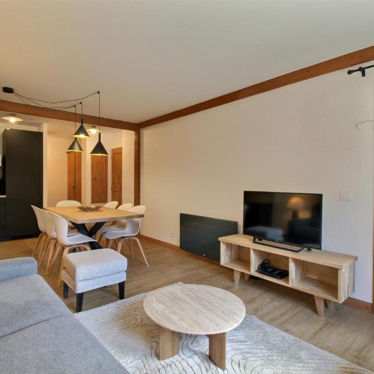 Arc 1950, Appartement 2 chambres 7 pers, Vue Montagne, Sauna, Hammam, Jacuzzi, Piscine chauffée - Two-Bedroom Apartment with Mountain View - 9