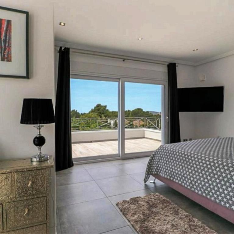 Villa Andragó en zona residencial de Cometa - Standard Villa - 4