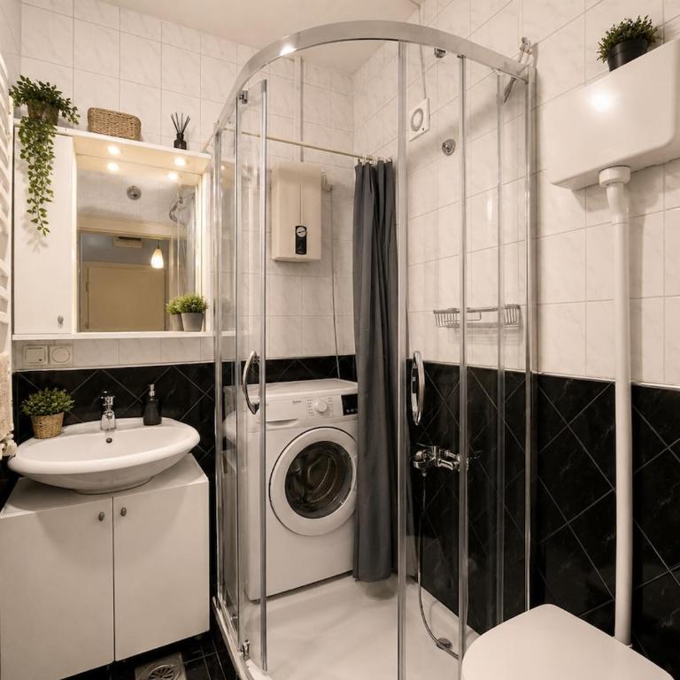 Dorcol Apartment 1Walk to Knez Sleeps 4 - Apartman sa 2 Spavaće Sobe - 2