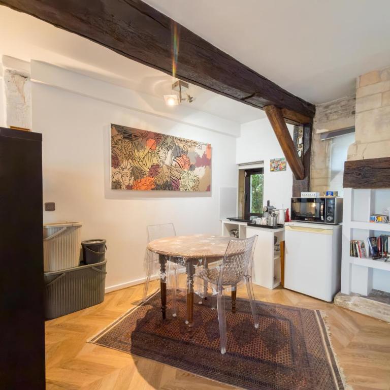Independent Master suite, 18th century home - Appartement 1 Chambre - 7