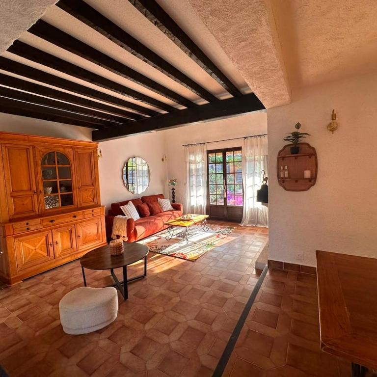 Villa, avec piscine, Proche mer, gare et commerce - Villa 3 Chambres - 23