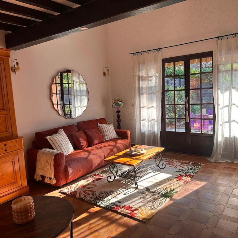 Villa, avec piscine, Proche mer, gare et commerce - Villa 3 Chambres - 53