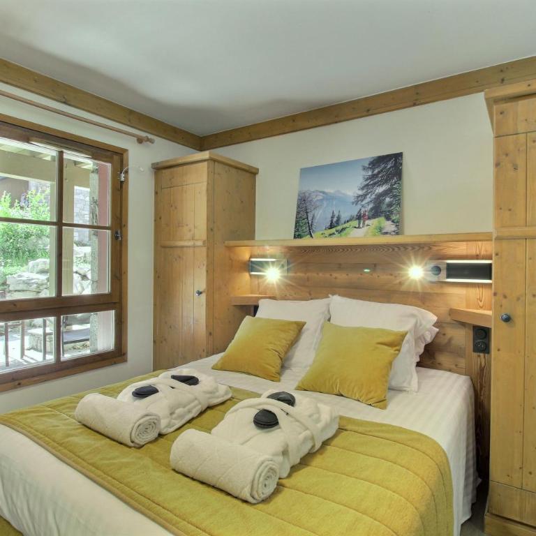 ARC 1950 - Appartement 08 personnes - Départ ski aux pieds - Sauna, Hammam, Jacuzzi, Salle de fitness, Piscine extérieure chauffée - Two-Bedroom Apartment with Terrace - 11