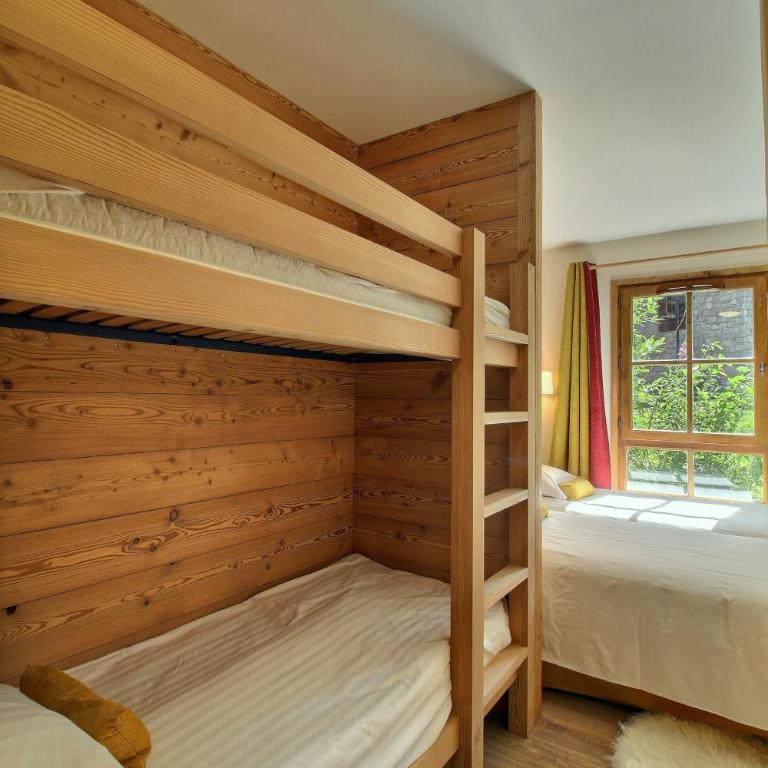 ARC 1950 - Appartement 08 personnes - Départ ski aux pieds - Sauna, Hammam, Jacuzzi, Salle de fitness, Piscine extérieure chauffée - Two-Bedroom Apartment with Terrace - 15