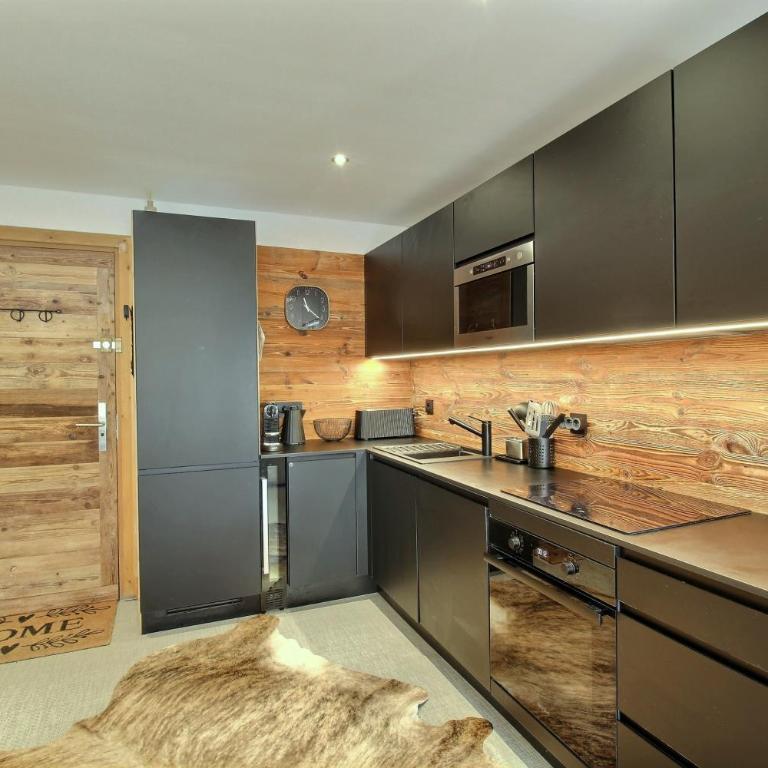 ARC 1950 - Appartement 08 personnes - Départ ski aux pieds - Sauna, Hammam, Jacuzzi, Salle de fitness, Piscine extérieure chauffée - Apartment mit 2 Schlafzimmern und Bergblick - 7