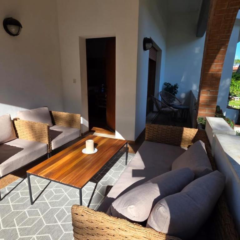 Villetta Lucertola al mare - Five-Bedroom House - 4