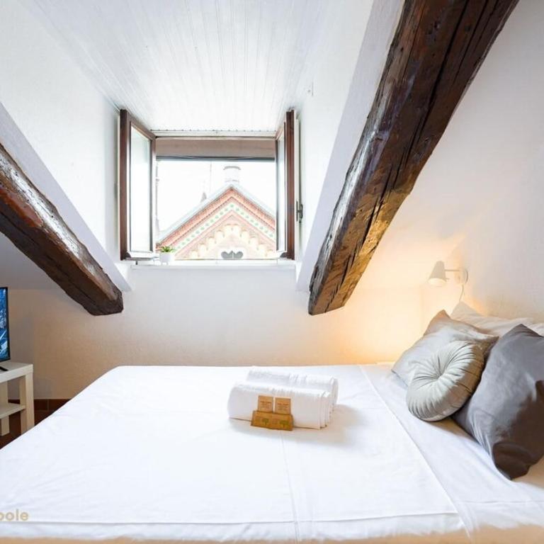 San Secondo Cozy Attic - Appartamento con 1 Camera da Letto - 7