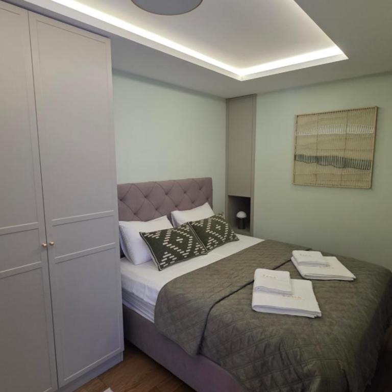 Žana Luxury Apartment - City Center Tivat - One-Bedroom Apartment - 10