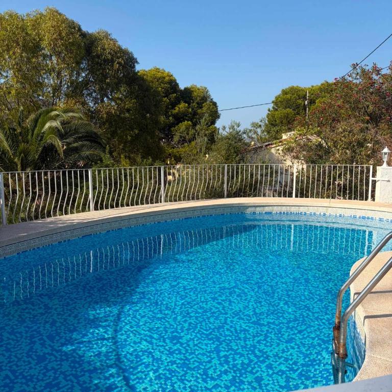 Renovated Holiday Home with Private Pool & Outdoor - Ferienhaus - 7