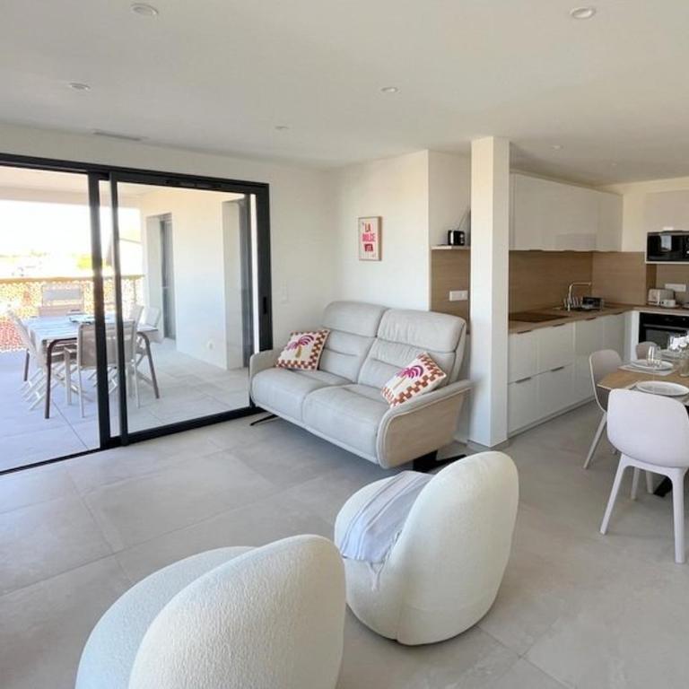 Superbe appartement à 400 m de la plage 6CICA306 - Appartement 3 Chambres - 1