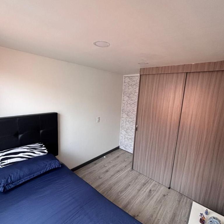 Apartment in Cedritos Serviced for 7 people - Apartamento - 17