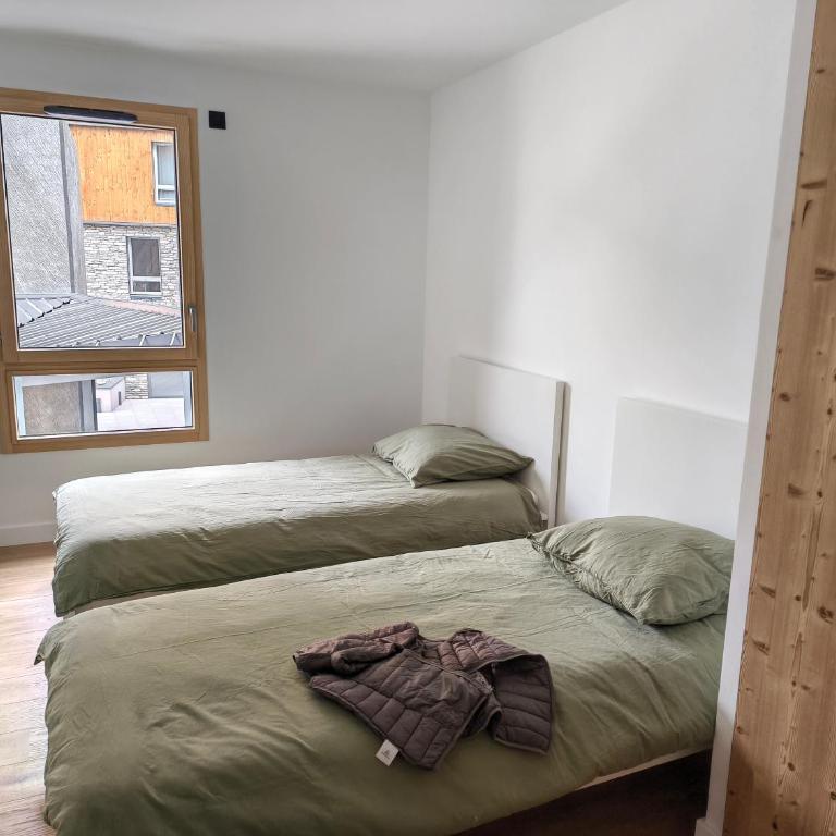 Appartement neuf 4 chambres avec vue panoramique - Apartment mit 4 Schlafzimmern und einem Balkon - 8