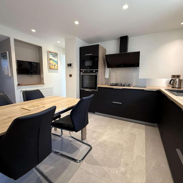Maison avec WIFI à 90m de la plage à Ploumanac'h PERROS-GUIREC - Réf 321 - Two-Bedroom House - 8