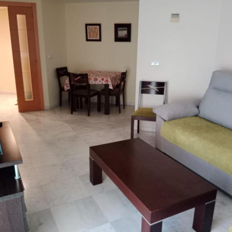 Apartamento en Villajoyosa con piscina - Two-Bedroom Apartment - 17