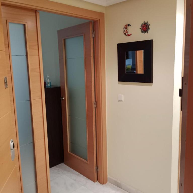 Apartamento en Villajoyosa con piscina - Two-Bedroom Apartment - 4