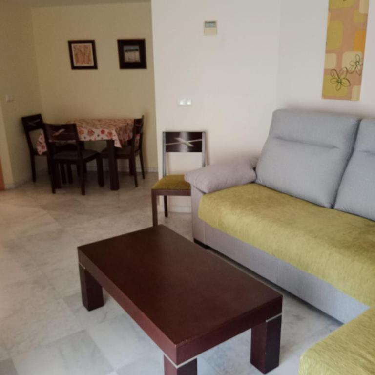 Apartamento en Villajoyosa con piscina - Two-Bedroom Apartment - 11