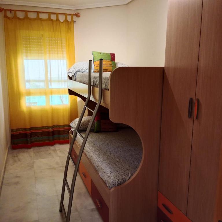 Apartamento en Villajoyosa con piscina - Two-Bedroom Apartment - 29