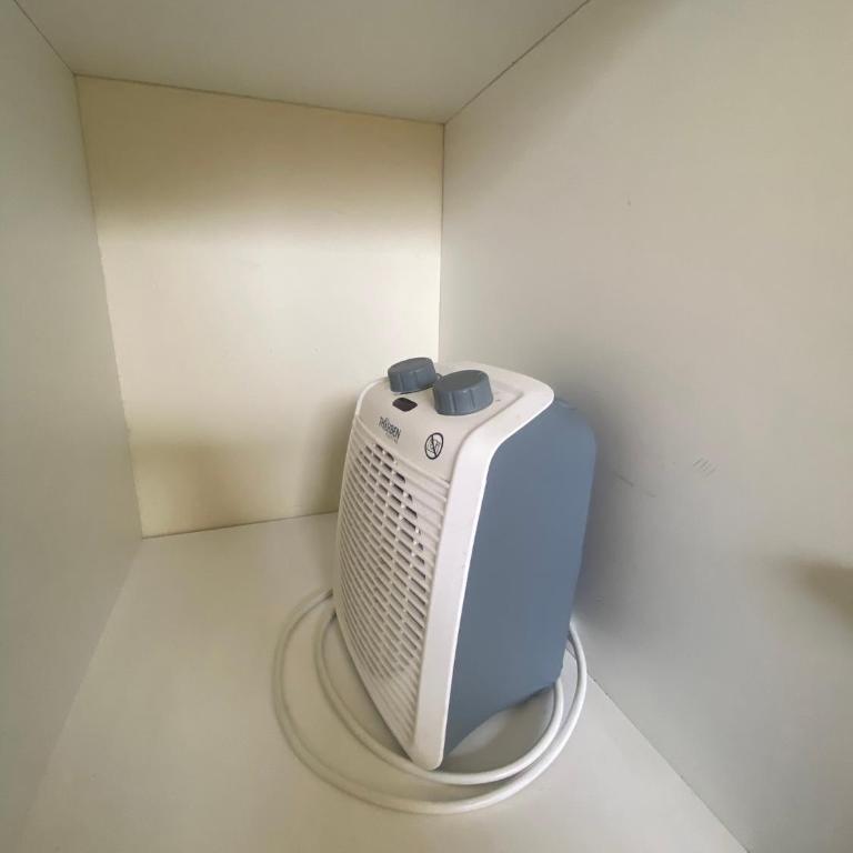 Comoda Habitación doble con baño compartido y estacionamiento gratis - Habitación Doble Estándar con baño compartido - 30