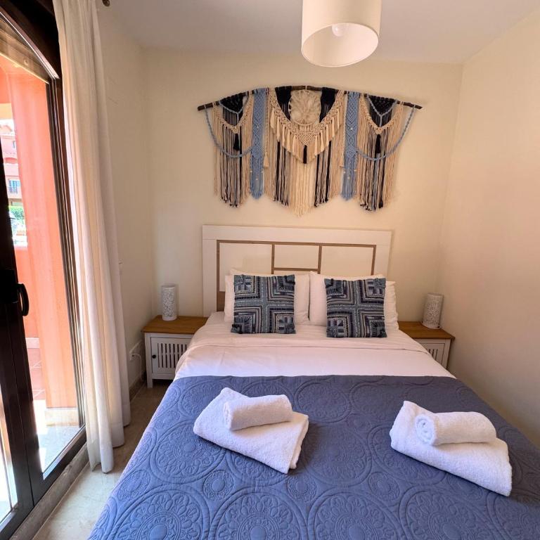 Sea View Penthouse Apartment with Hot Tub - Casa Bella Vista, Buenas Noches , Estepona - Appartement 3 Chambres - 27