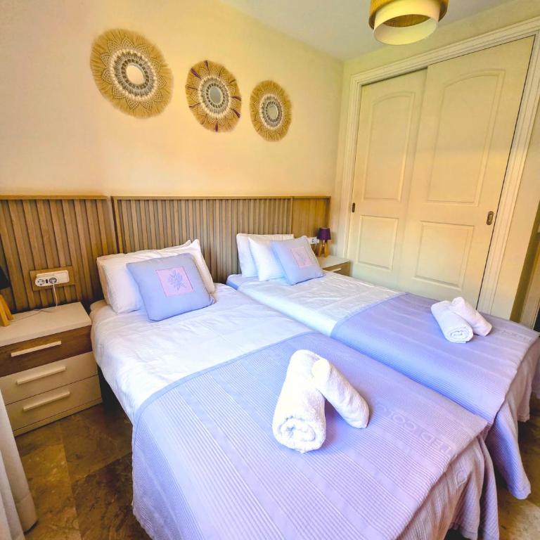 Sea View Penthouse Apartment with Hot Tub - Casa Bella Vista, Buenas Noches , Estepona - Appartement 3 Chambres - 30